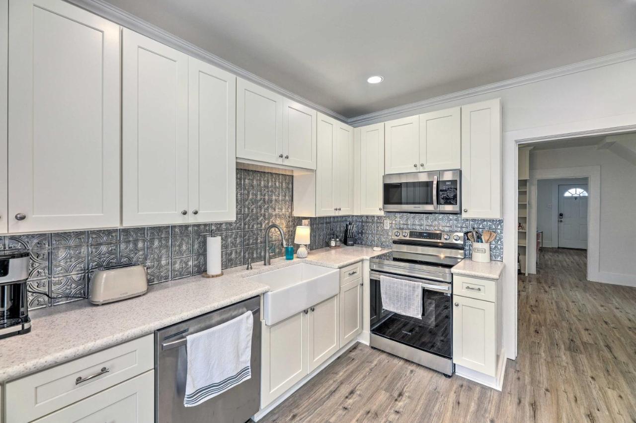Pet-Friendly Greenville Home With Private Yard Exterior foto